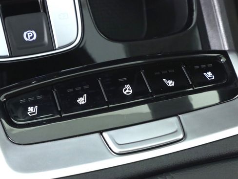 Used 2022 Hyundai Santa Cruz Limited w/ Cargo Package image 25