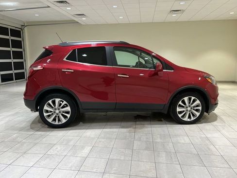 Used 2020 Buick Encore Preferred FWD image 6