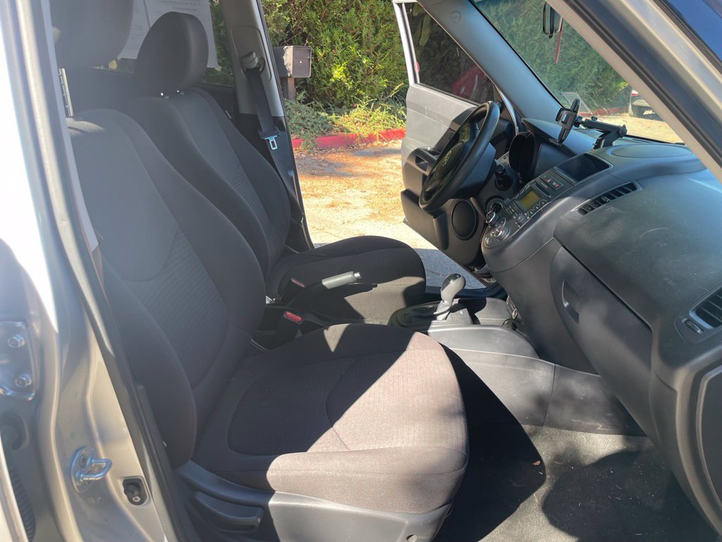 Used 2013 Kia Soul FWD image 21