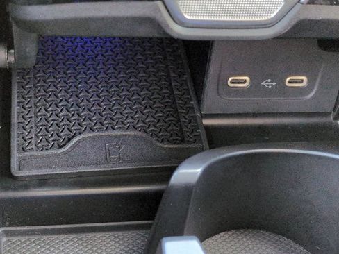 Certified 2025 Mercedes-Benz C 300 Sedan image 22