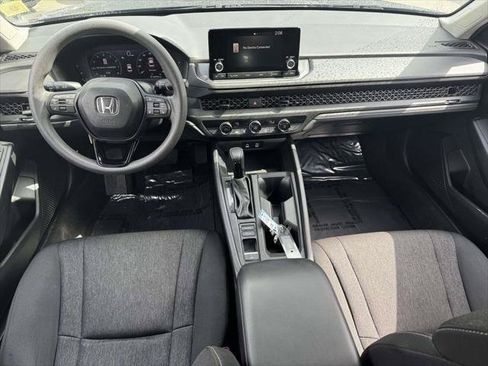 Used 2024 Honda Accord LX image 11