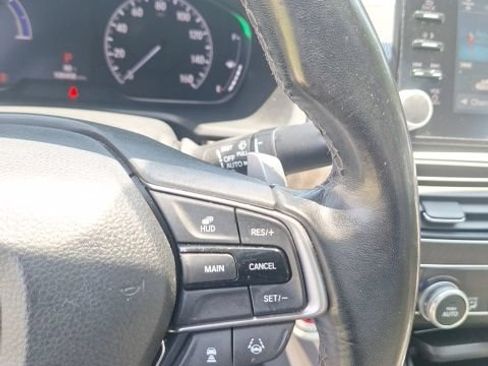 Used 2020 Honda Accord Touring image 13