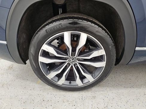 Used 2023 Volkswagen Atlas SEL Premium AWD/4WD image 7