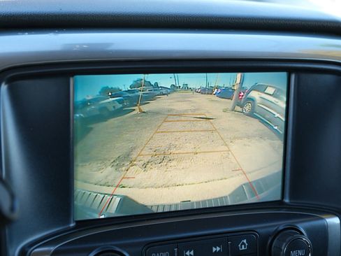 Used 2018 Chevrolet Silverado 1500 LT w/ All Star Edition image 30