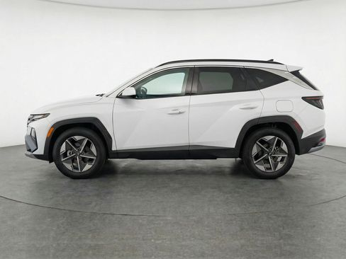 Used 2025 Hyundai Tucson SEL AWD/4WD image 5
