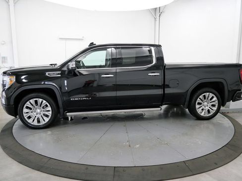 Used 2022 GMC Sierra 1500 Denali w/ Denali Reserve Package AWD/4WD image 4