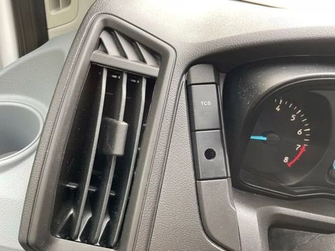 Certified 2019 Ford Transit 250 130 Medium Roof RWD image 11
