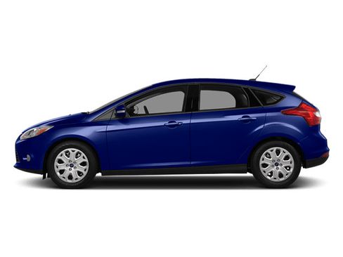 Used 2014 Ford Focus Titanium FWD image 2