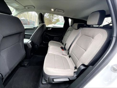 Used 2021 Ford Escape SE image 21