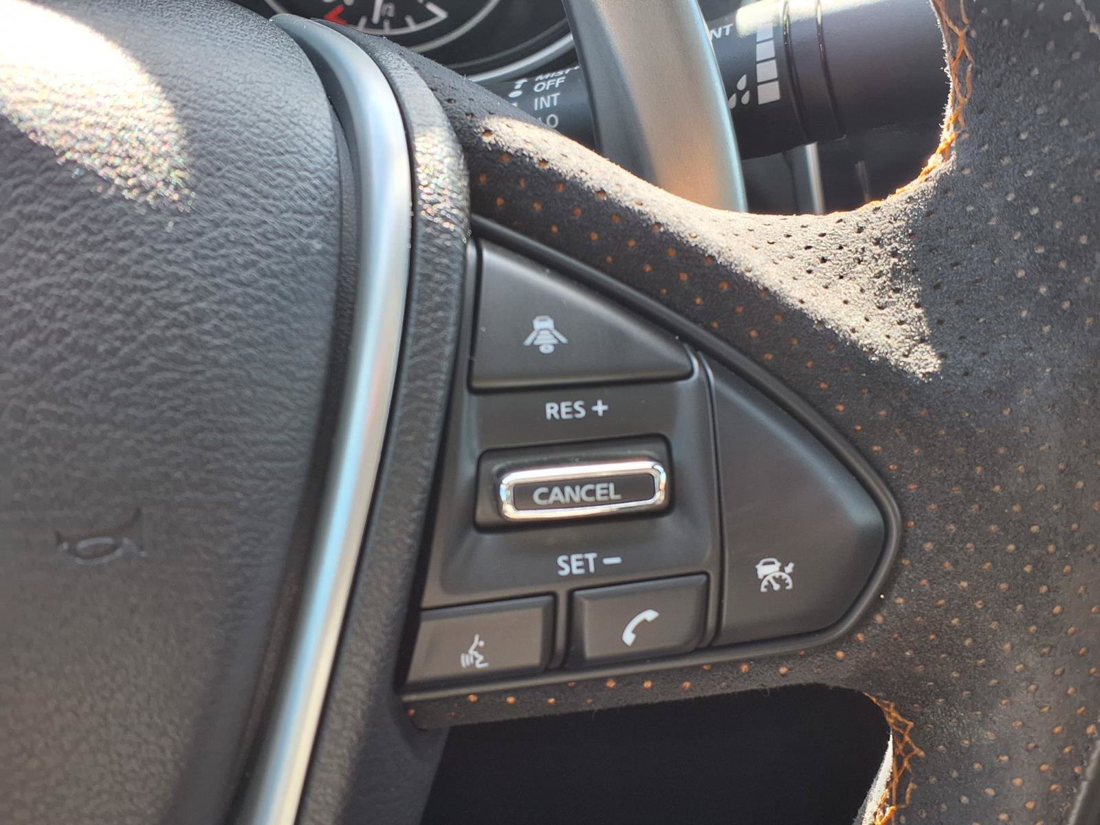 Used 2023 Nissan Maxima SR w/ Sport Mat Group FWD image 15