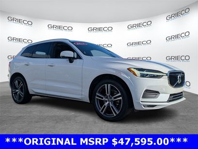 Used 2021 Volvo XC60 T5 Momentum w/ Advanced Package