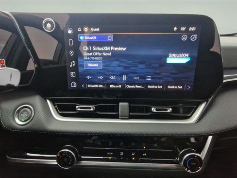 New 2026 Chevrolet Equinox LT w/ LPO, Floor Liner Package image 18