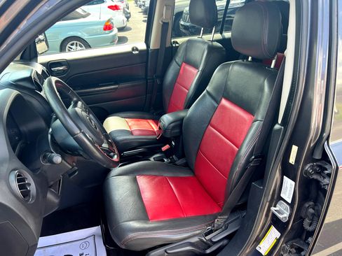 Used 2014 Jeep Patriot Latitude image 11