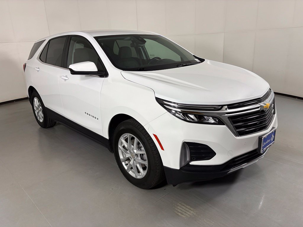 Used 2024 Chevrolet Equinox LT FWD image 2