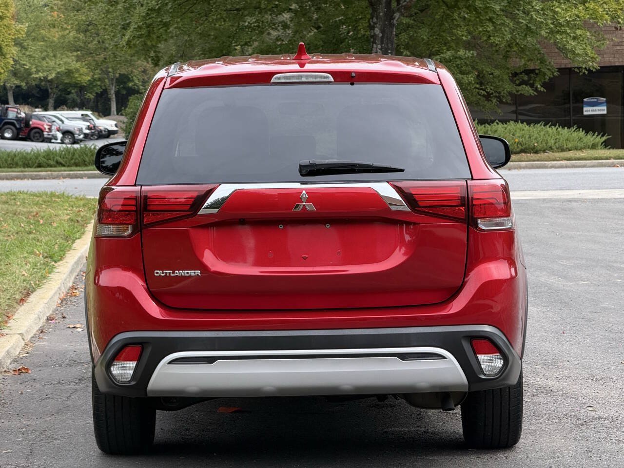 Used 2020 Mitsubishi Outlander ES FWD image 5