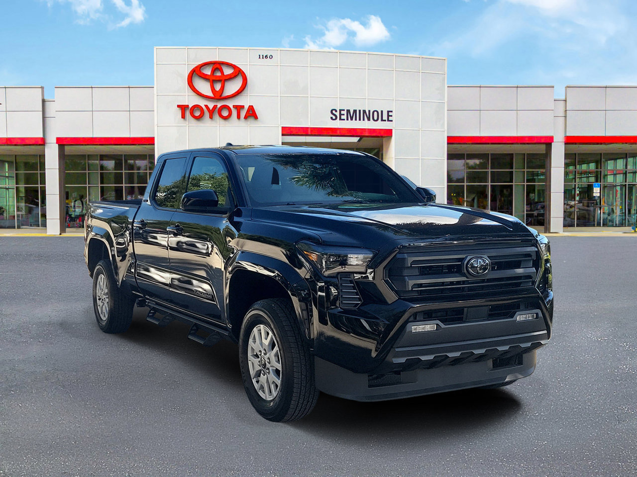 Used 2026 Toyota Tacoma SR5 AWD/4WD image 2
