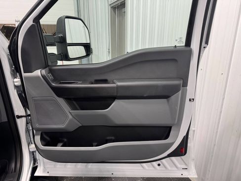 Used 2023 Ford F350 XL w/ Snow Plow Prep Package image 15