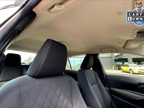 Used 2023 Toyota Corolla LE image 21