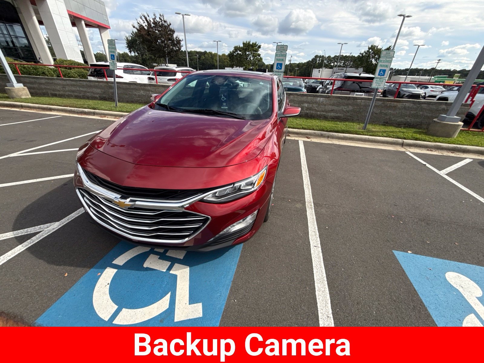 Used 2023 Chevrolet Malibu LT w/ Driver Confidence Package FWD image 6