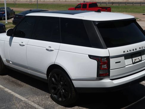 Used 2015 Land Rover Range Rover Supercharged AWD/4WD image 12