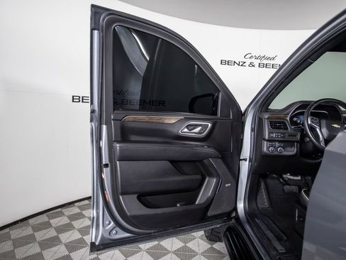 Used 2023 Chevrolet Tahoe Premier AWD/4WD image 20