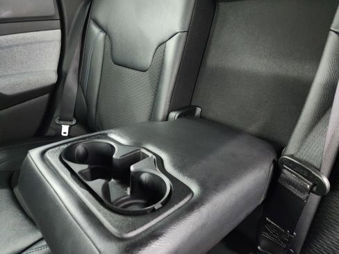 Used 2024 Jeep Compass Latitude image 34