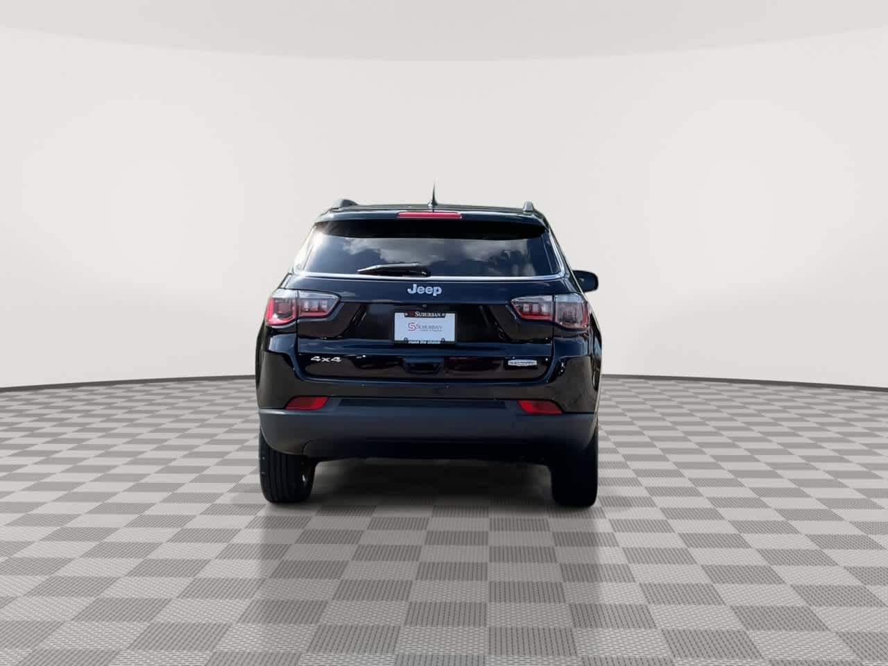 Used 2018 Jeep Compass Latitude w/ Cold Weather Group AWD/4WD image 7