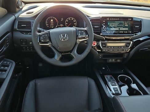 Used 2026 Honda Ridgeline Black Edition image 6