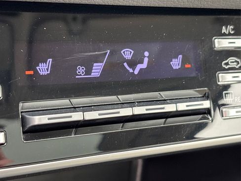 Certified 2023 Hyundai Sonata SEL w/ Convenience Package FWD image 32