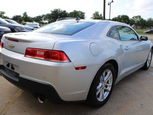 Used 2015 Chevrolet Camaro LT w/ Rear Vision Package RWD image 3