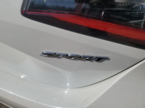 Used 2024 Honda Civic Sport image 11