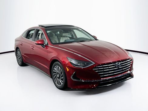 Used 2023 Hyundai Sonata Limited FWD image 3