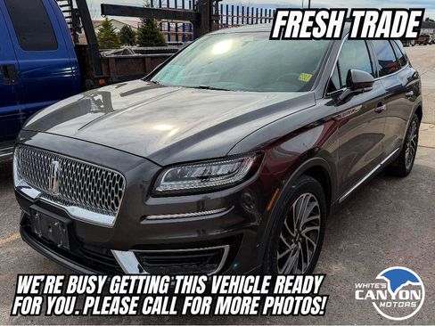 Used 2019 Lincoln Nautilus Reserve image 4