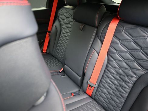 Used 2025 Genesis GV80 3.5T e-SC image 19