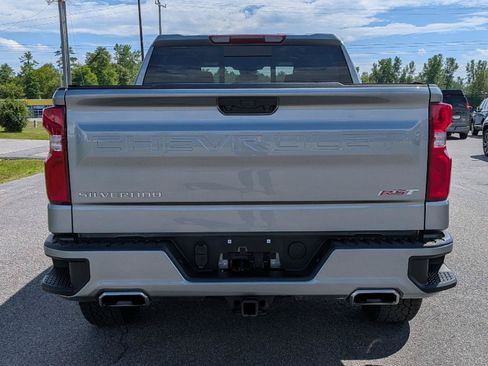 Used 2025 Chevrolet Silverado 1500 RST AWD/4WD image 9