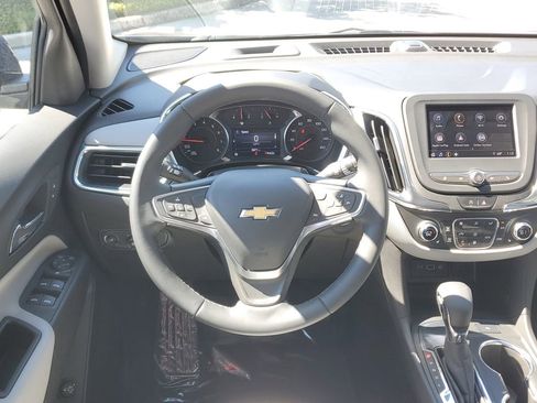 Certified 2023 Chevrolet Equinox LT image 18