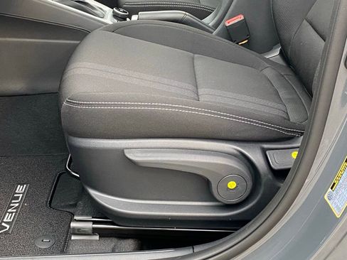 New 2026 Hyundai Venue SEL image 11