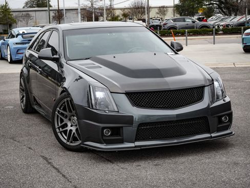 Used 2011 Cadillac CTS V image 2