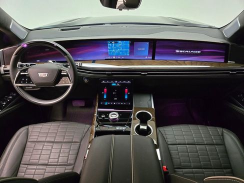Used 2025 Cadillac Escalade Sport Platinum w/ LPO, Floor Liner Package image 23