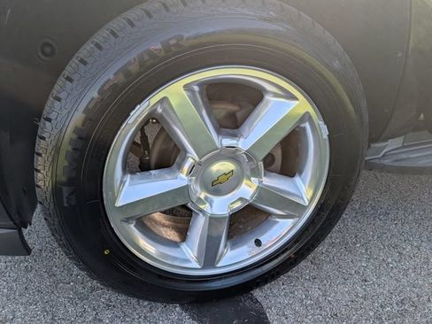 Used 2012 Chevrolet Tahoe LTZ AWD/4WD image 35
