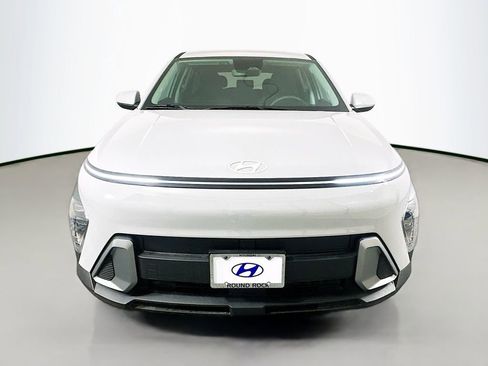 New 2026 Hyundai Kona SE FWD image 2