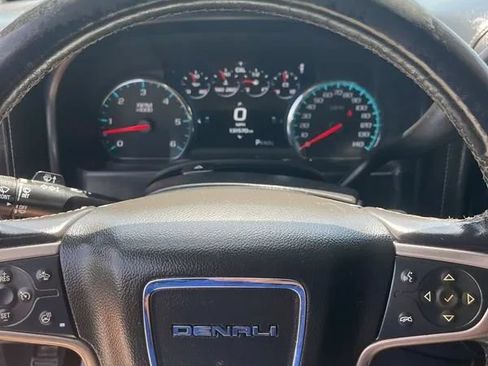 Used 2017 GMC Sierra 1500 Denali w/ Denali Ultimate Package AWD/4WD image 31