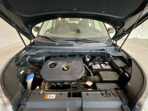 Used 2016 Kia Soul + image 24