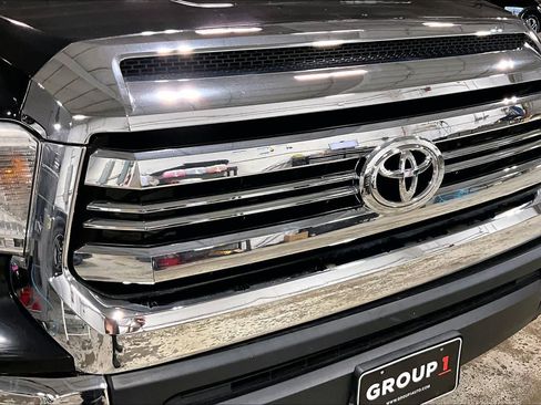 Used 2016 Toyota Tundra SR5 w/ SR5 Upgrade Package image 27