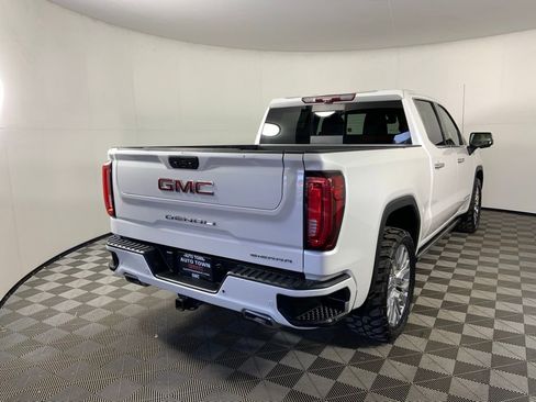 Used 2021 GMC Sierra 1500 Denali w/ Denali Ultimate Package AWD/4WD image 3