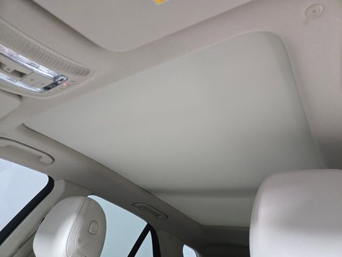 Used 2021 Mercedes-Benz GLE 350 4MATIC image 10