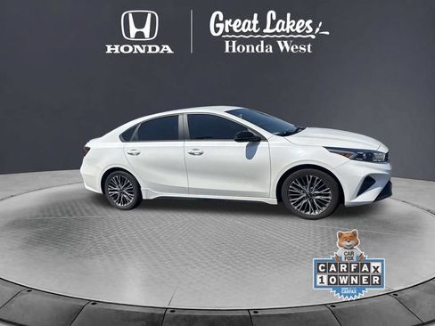 Used 2023 Kia Forte GT-Line FWD image 2