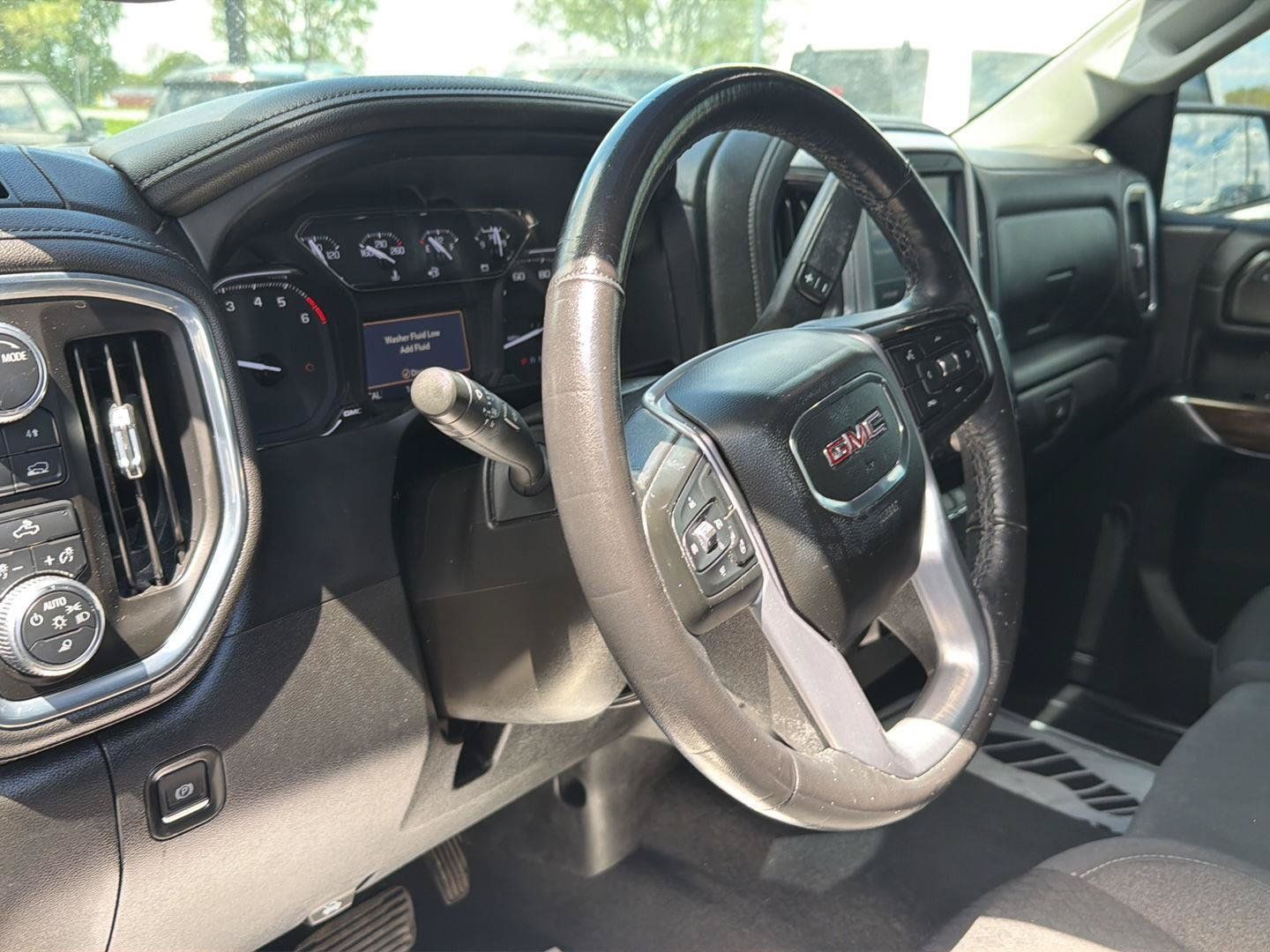 Used 2021 GMC Sierra 1500 SLE w/ Driver Alert Package I AWD/4WD image 27