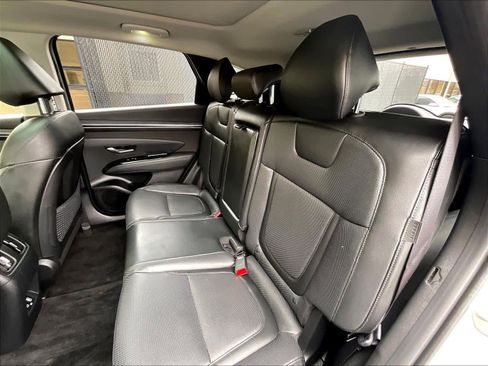 Used 2024 Hyundai Tucson Limited image 15
