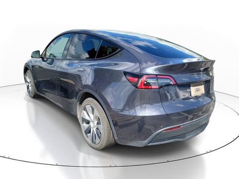 Used 2021 Tesla Model Y Long Range AWD/4WD image 5